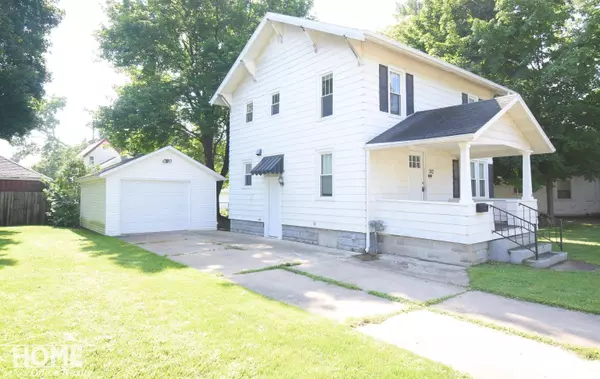 742 N Saginaw Street, Owosso, MI 48867