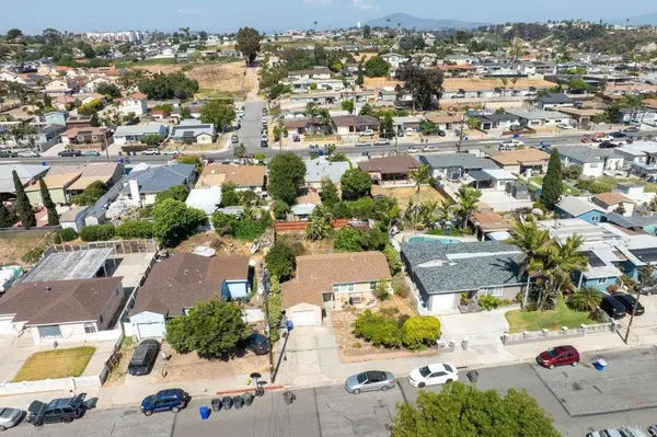 213 S Kenton AVE, National City, CA 91950