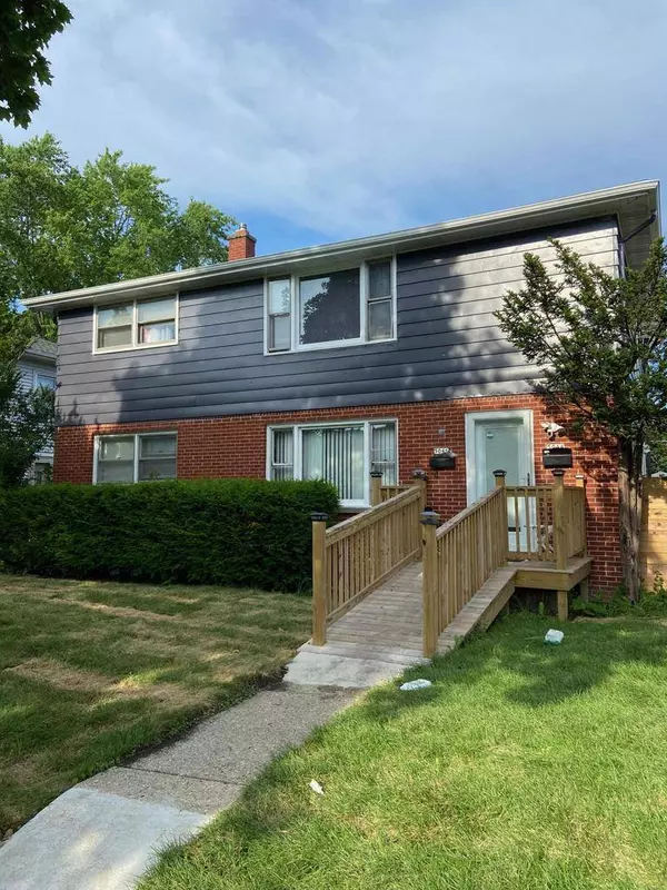 5044 S 84th STREET #5046, Milwaukee, WI 53225