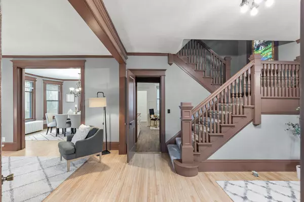 1007 Logan AVE N, Minneapolis, MN 55411