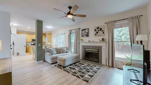 808 Chandler Grv, Hermitage, TN 37076