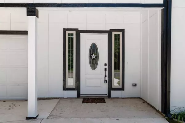 2205 Polk Street, Greenville, TX 75401