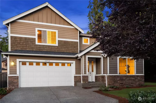 10714 121st PL NE, Kirkland, WA 98033