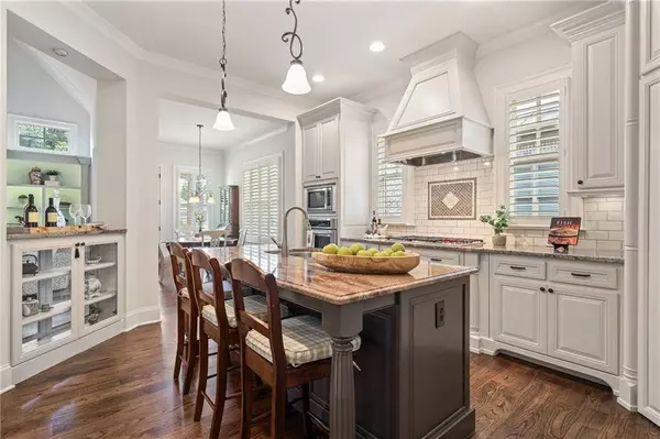 2595 Hillandale CIR, Cumming, GA 30041