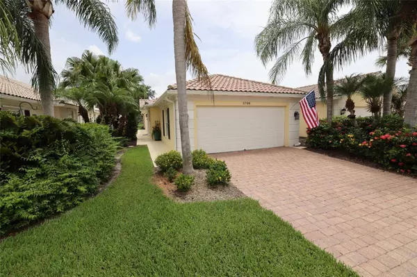 5799 IVREA DR, Sarasota, FL 34238