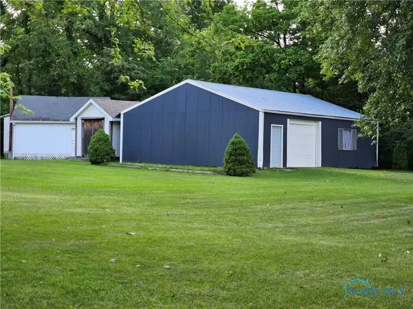 4913 County Road 18, Wauseon, OH 43567