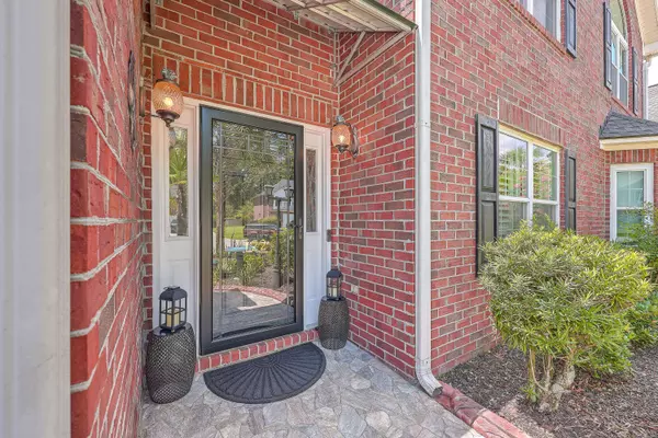 122 Dresden Dr, Goose Creek, SC 29445