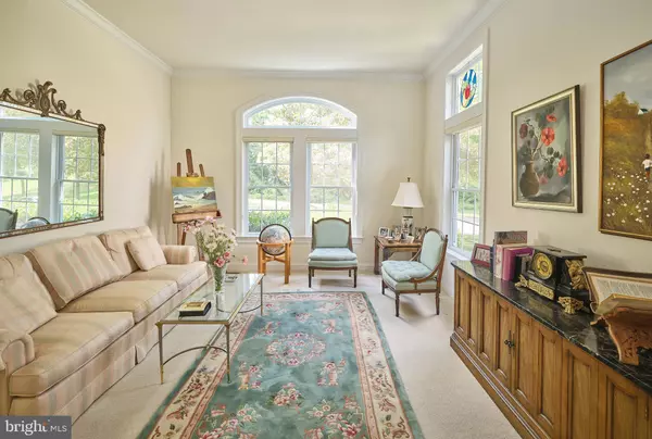 404 SNOWY OWL LN, New Hope, PA 18938