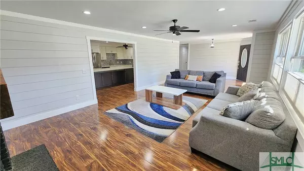 4 Fallowfield DR, Savannah, GA 31406