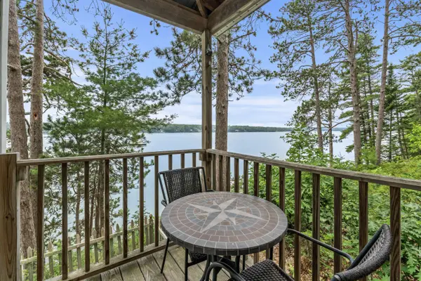 11 Cottage DR, West Bath, ME 04530