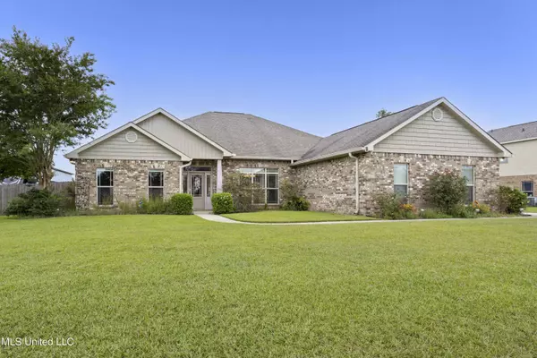 12124 Sargent Cherry Drive, Vancleave, MS 39565