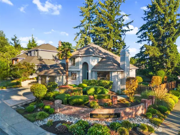 11601 SE 77th PL, Newcastle, WA 98056