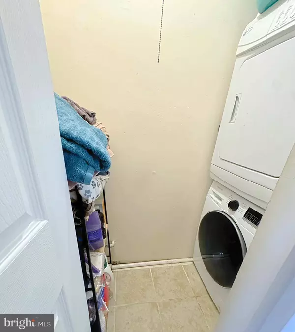 25 S CHURCH RD #67, Maple Shade, NJ 08052