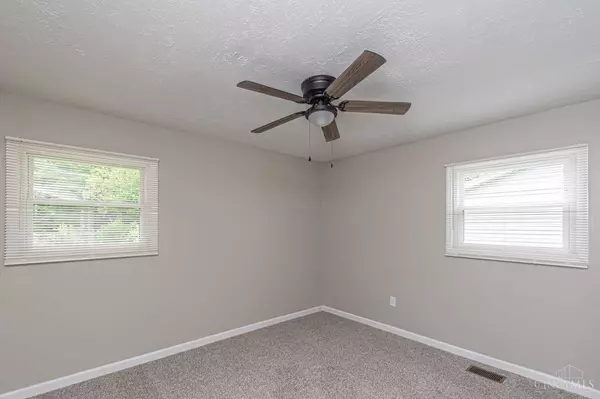 1367 Rockwell Dr, Xenia, OH 45385