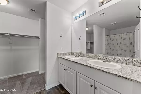 50 COTTONWOOD Lane, Wickenburg, AZ 85390