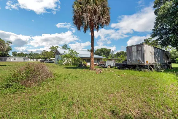 13485 NE JACKSONVILLE RD, Citra, FL 32113