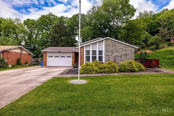 5520 Southgate Blvd, Fairfield, OH 45014