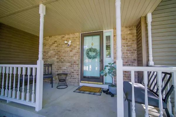 901 Broadway Drive, Sun Prairie, WI 53590