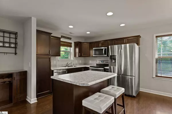 200 W Roper Road, Easley, SC 29640