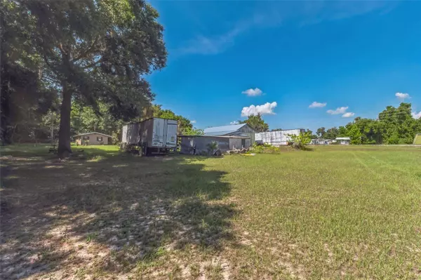 13485 NE JACKSONVILLE RD, Citra, FL 32113