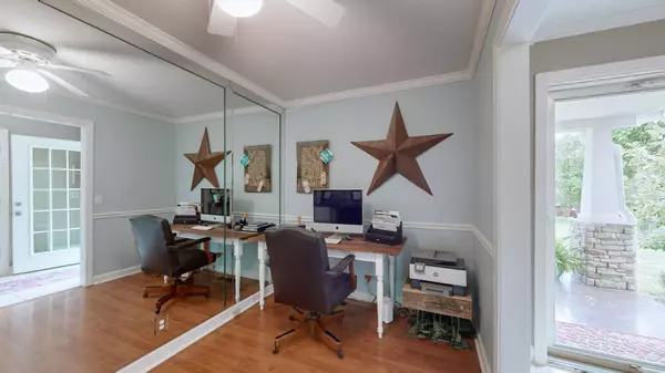 1112 Sunset Dr, Gallatin, TN 37066