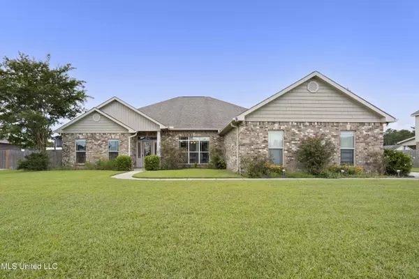 12124 Sargent Cherry Drive, Vancleave, MS 39565