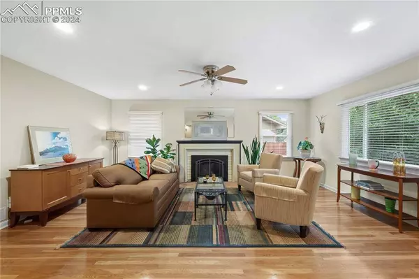 111 Pine AVE, Colorado Springs, CO 80906