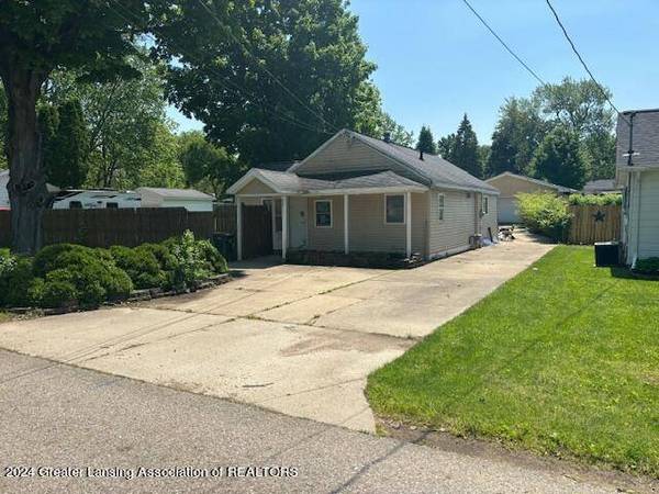 517 Hylewood Avenue, Lansing, MI 48906, Lansing, MI 48906