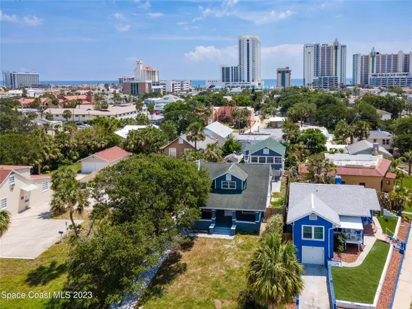 416 N PENINSULA DR, Daytona Beach, FL 32118