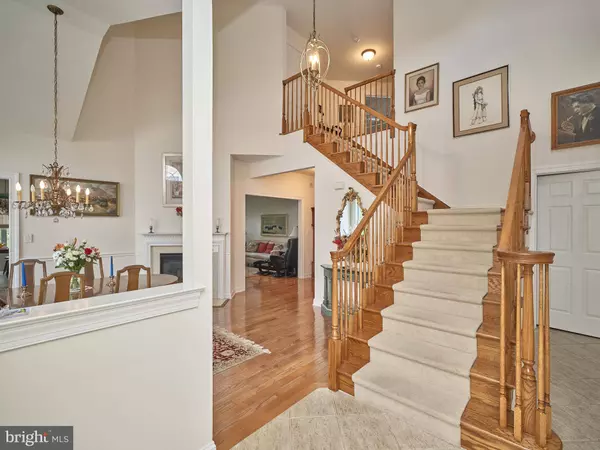 404 SNOWY OWL LN, New Hope, PA 18938