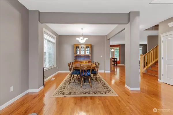 5162 W M CT, Washougal, WA 98671