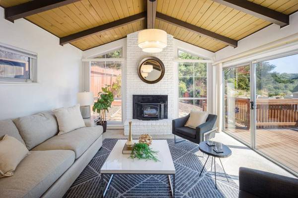 31 Escanyo DR, South San Francisco, CA 94080