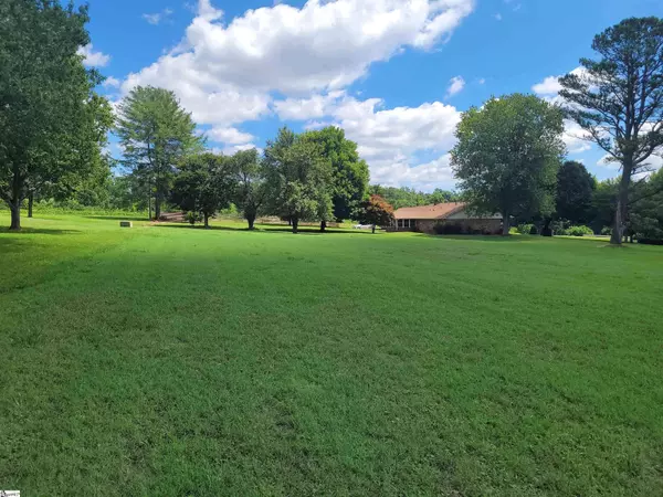 102 Huntington Drive, Gaffney, SC 29341