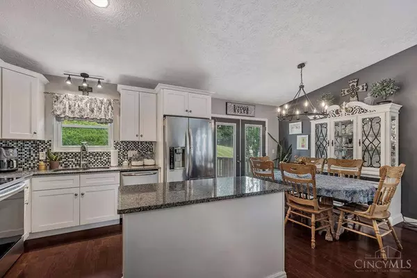 5520 Southgate Blvd, Fairfield, OH 45014