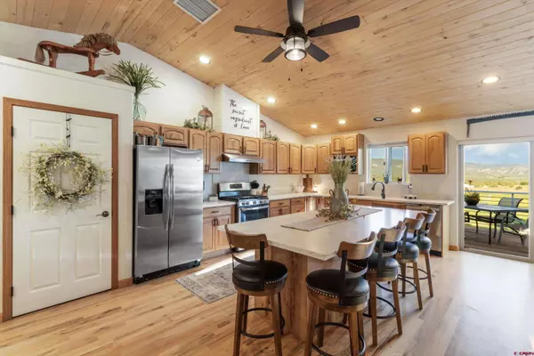 466 Bridle Valley Lane, Ignacio, CO 81137