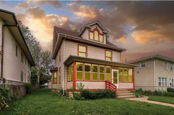 1007 Logan AVE N, Minneapolis, MN 55411