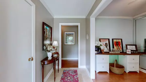 1112 Sunset Dr, Gallatin, TN 37066