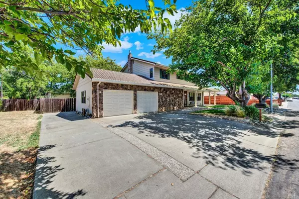 406 Avalon WAY, Suisun City, CA 94585