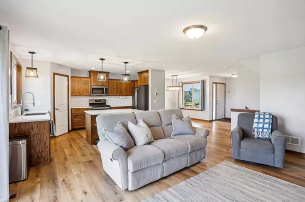 29349 Wildwood RD, Chisago City, MN 55013