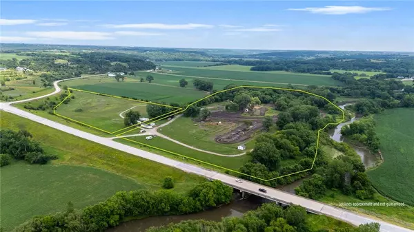 2430 Highway 169 Highway, Winterset, IA 50273