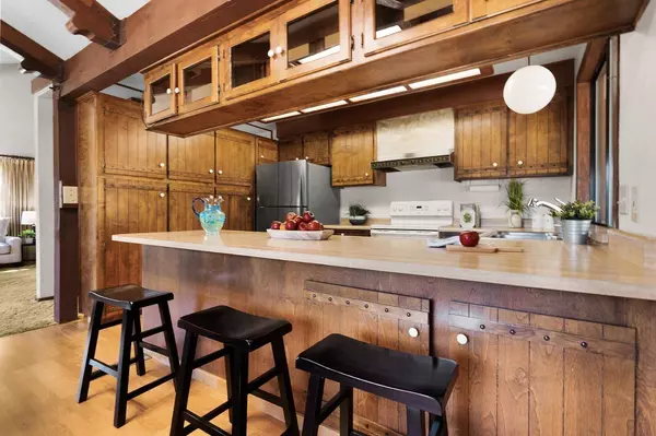 8248 Catalpa DR, Citrus Heights, CA 95610