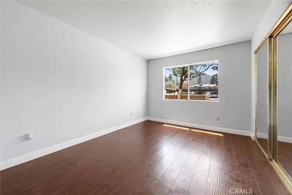 2548 Avenida Del Vista #101, Corona, CA 92882