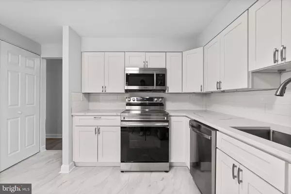 6526 QUIET HOURS, Columbia, MD 21045