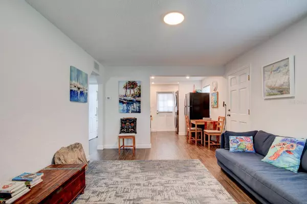 2443 ANASTASIA DR, South Daytona, FL 32119