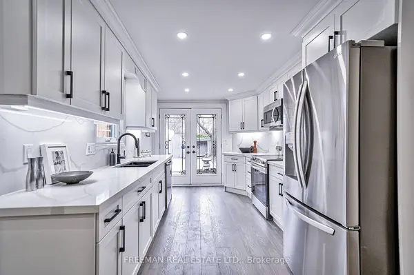 348 Wellesley St E, Toronto, ON M4X 1H3