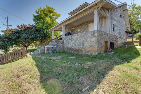 1816 Dodds Ave, Chattanooga, TN 37404