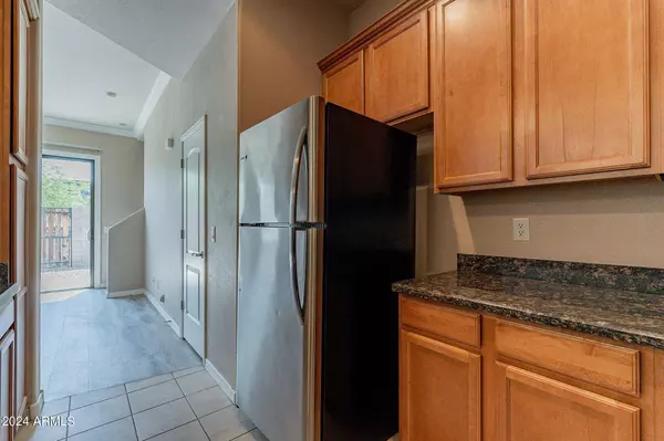 3850 E McDowell Road #114, Phoenix, AZ 85008