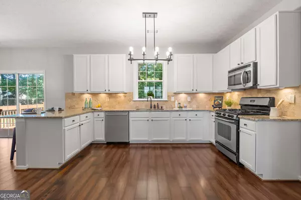 5353 Spike LN, Suwanee, GA 30024