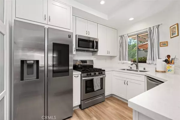 82 Brisa Del Lago, Rancho Santa Margarita, CA 92688