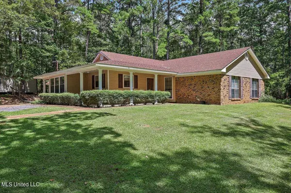 115 Hickory Street, Brandon, MS 39042